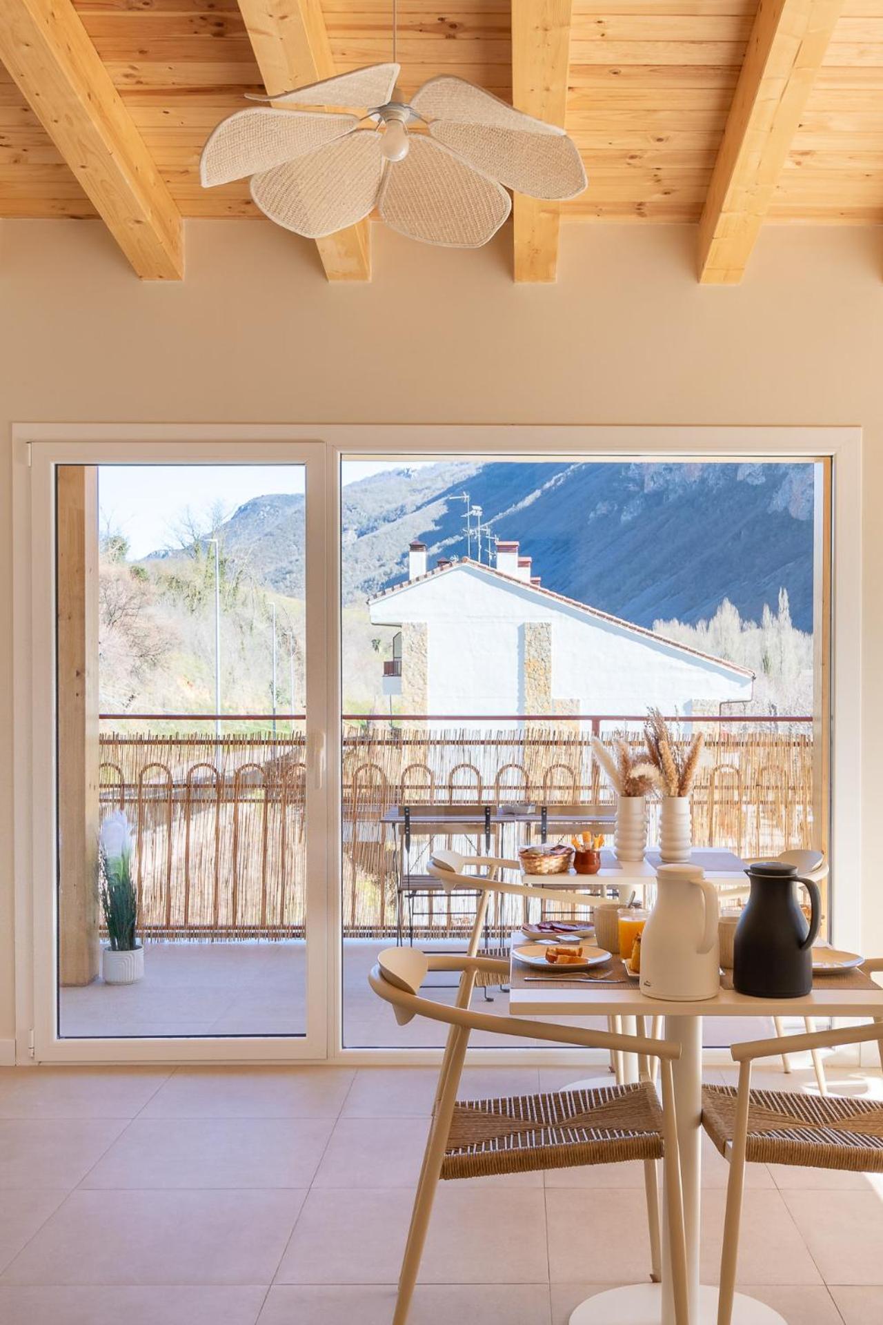 Hostal Lobrega Torrecilla en Cameros Luaran gambar