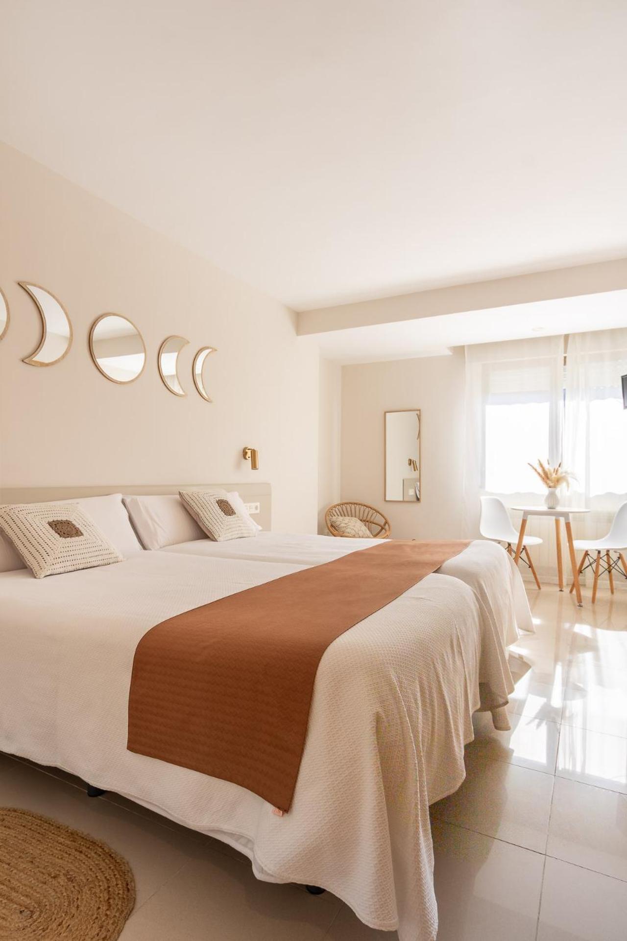 Hostal Lobrega Torrecilla en Cameros Luaran gambar