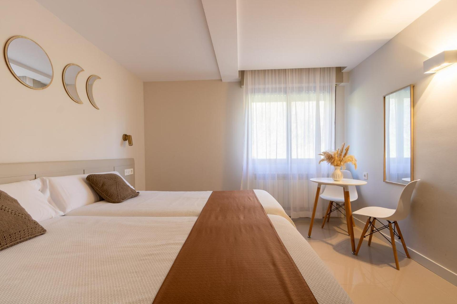 Hostal Lobrega Torrecilla en Cameros Luaran gambar
