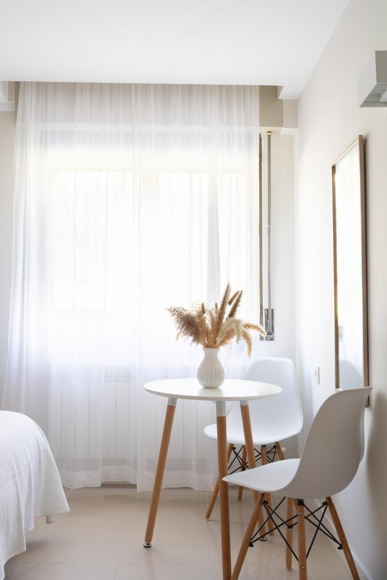 Hostal Lobrega Torrecilla en Cameros Luaran gambar